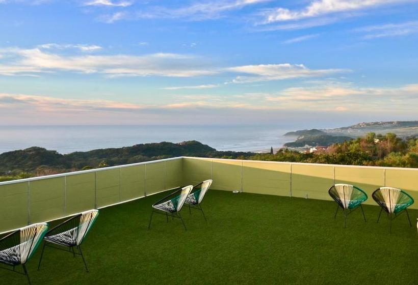 בית מלון כפרי Purple Haze Eco Lodge