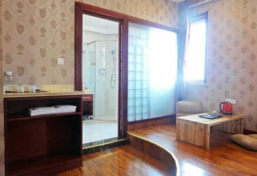 Hua Qi Kaiserdom Hotel Zhongshan Road St Michael S Cathedral And Zhanqiao Pier Qingdao