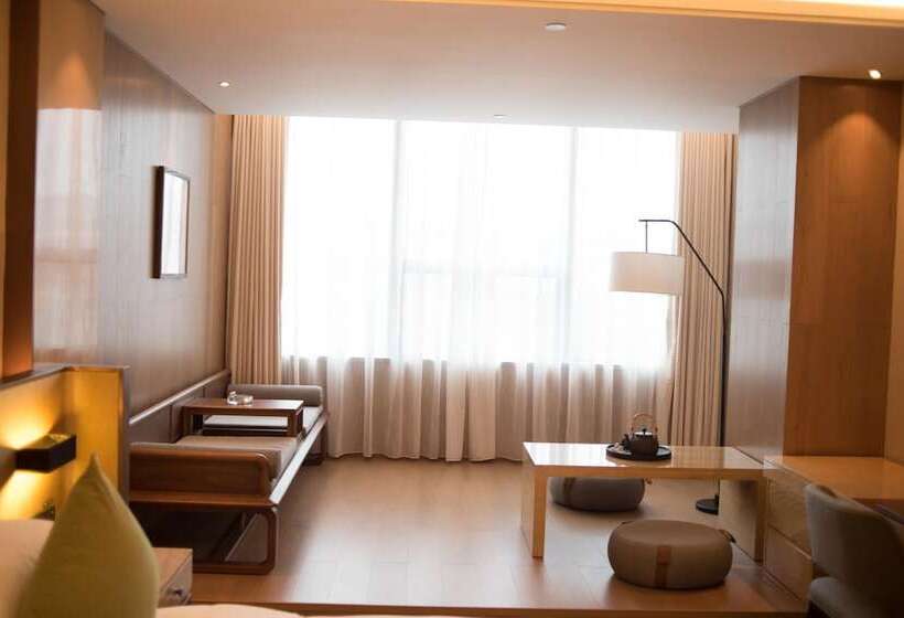 ホテル Leshan Ramada