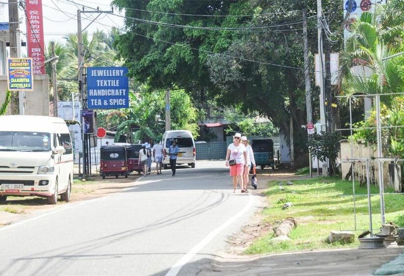 호텔 Ritz Gate Kalutara