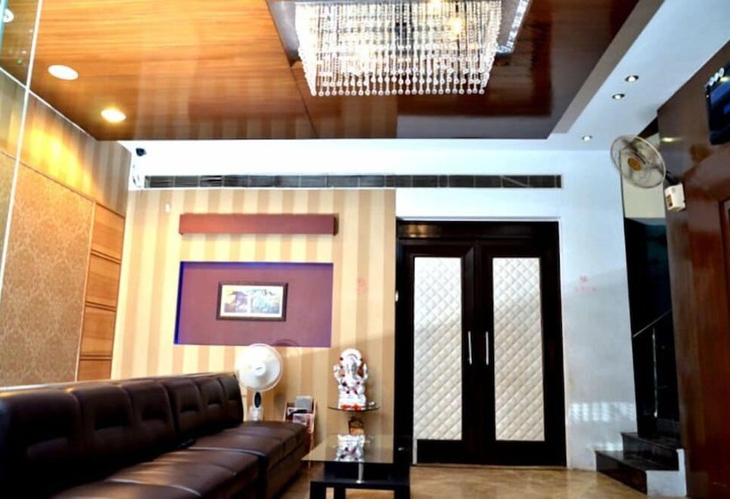 酒店 S P International