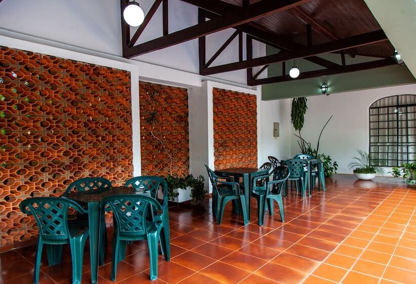 בית מלון כפרי Vila Verde