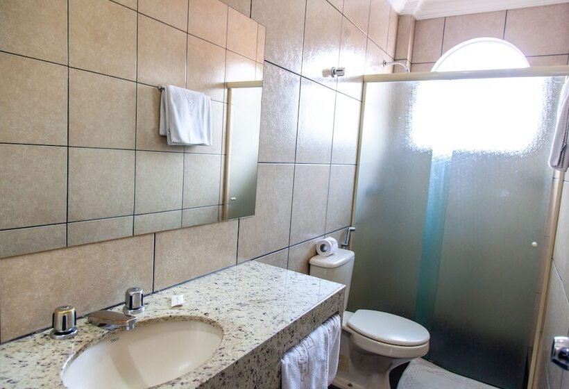 בית מלון כפרי Vila Verde