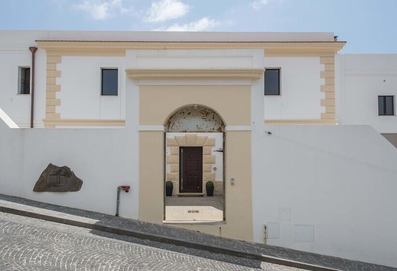 Отель Villa Santadi