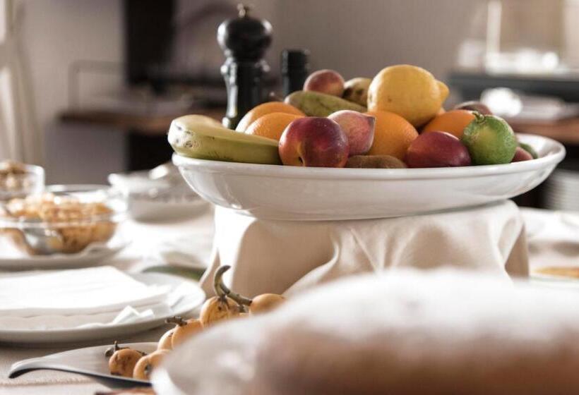 Отель Villa Santadi