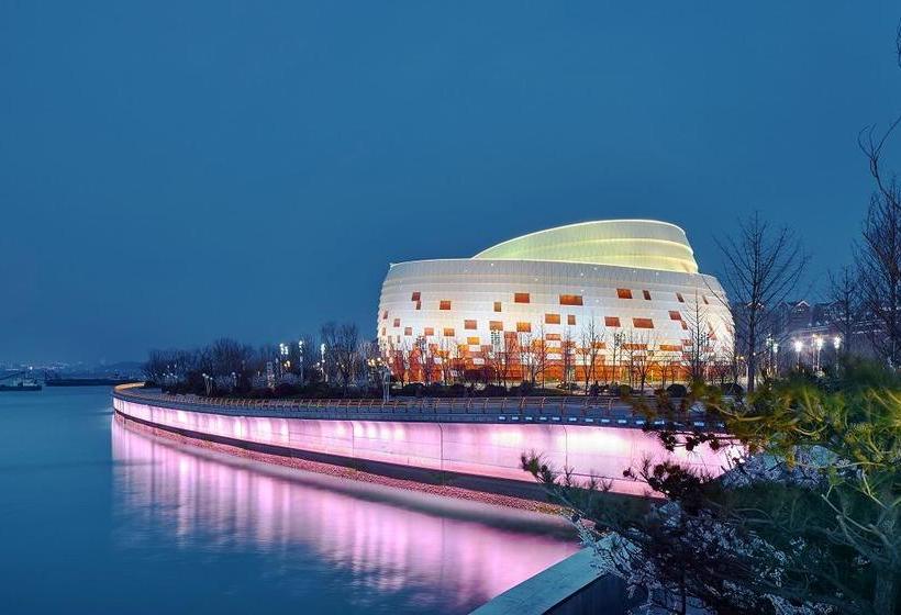 酒店 Wanda Vista Qingdao Movie Metropolis