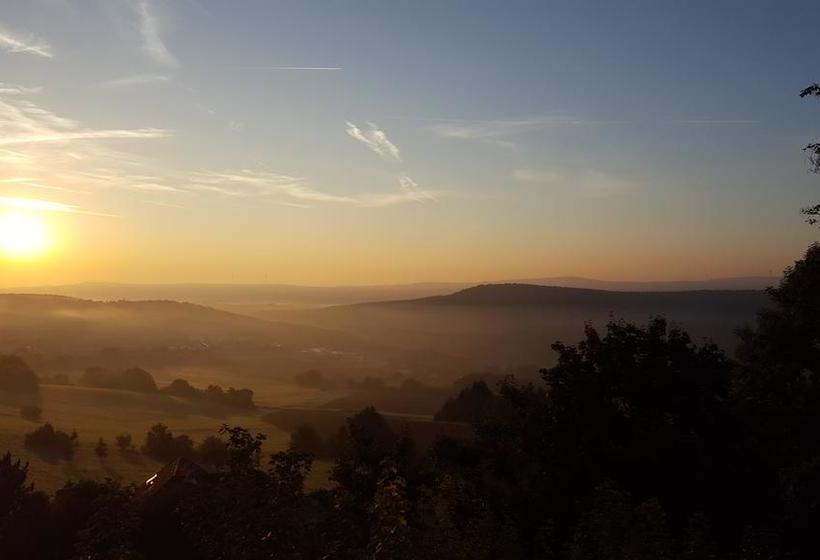 호텔 Seminar & Gästehaus Burghof Stauf