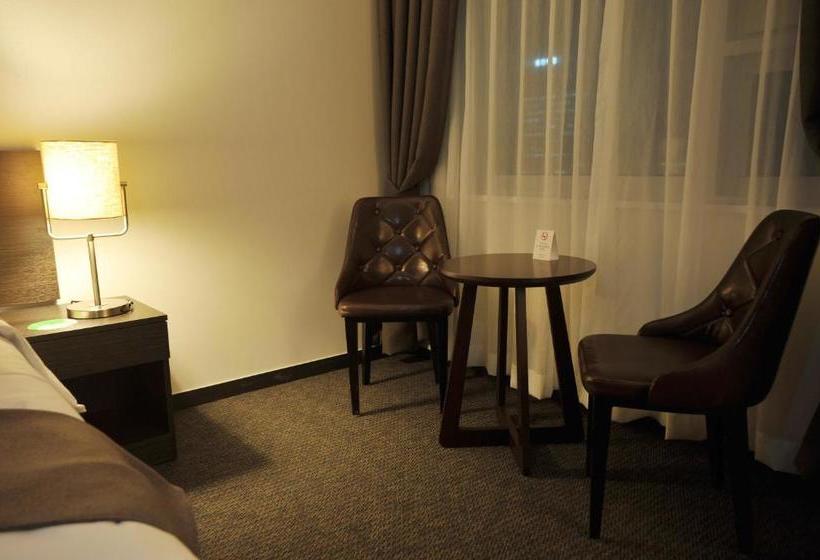 Hotel Yongin Central Coop