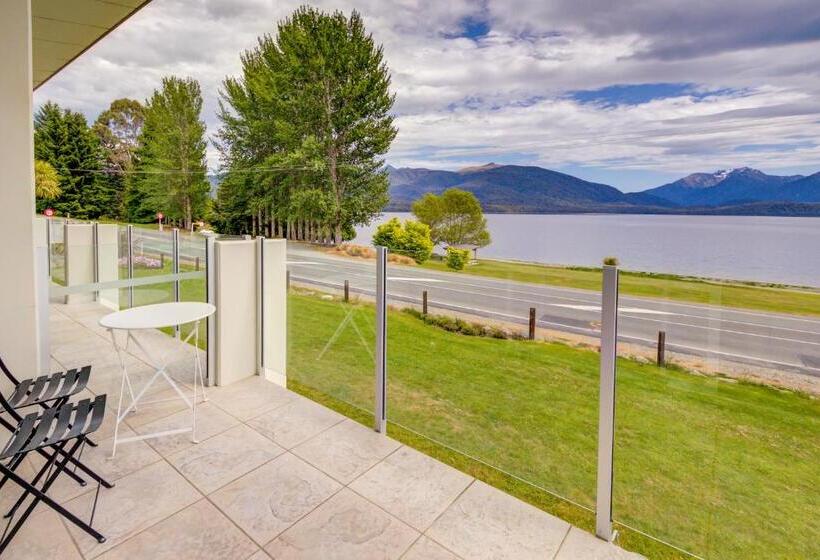 Marakura Deluxe Motel