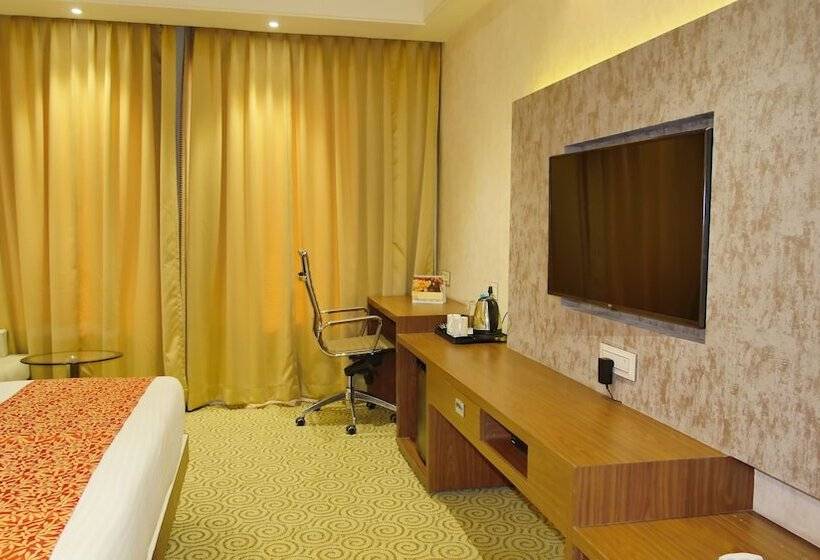 Pride Hotel & Convention Centre Indore