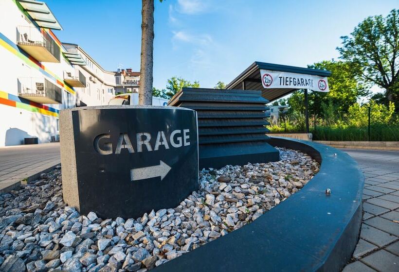 Shome Hotel Graz   Self Check In & Free Parking