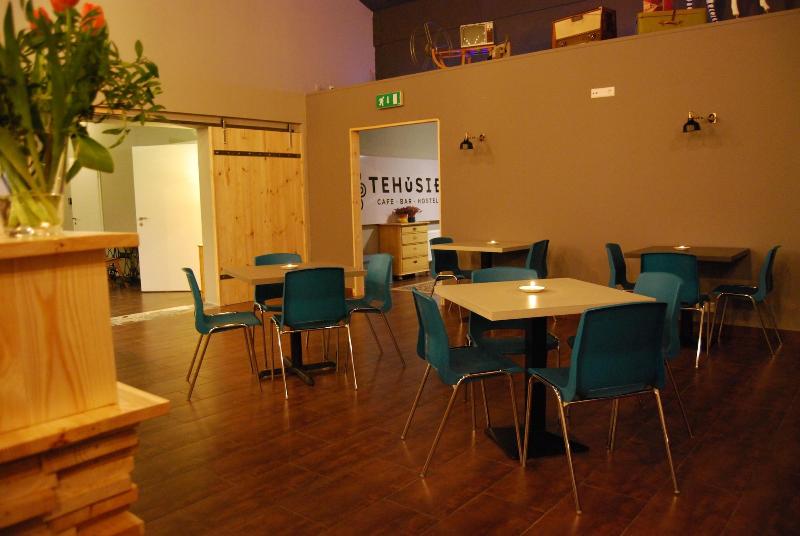 Tehusið Hostel
