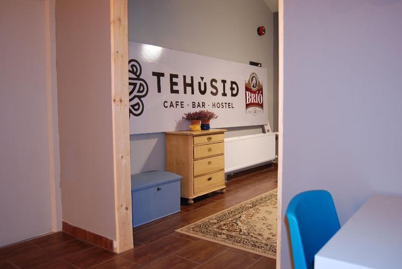 Tehusið Hostel