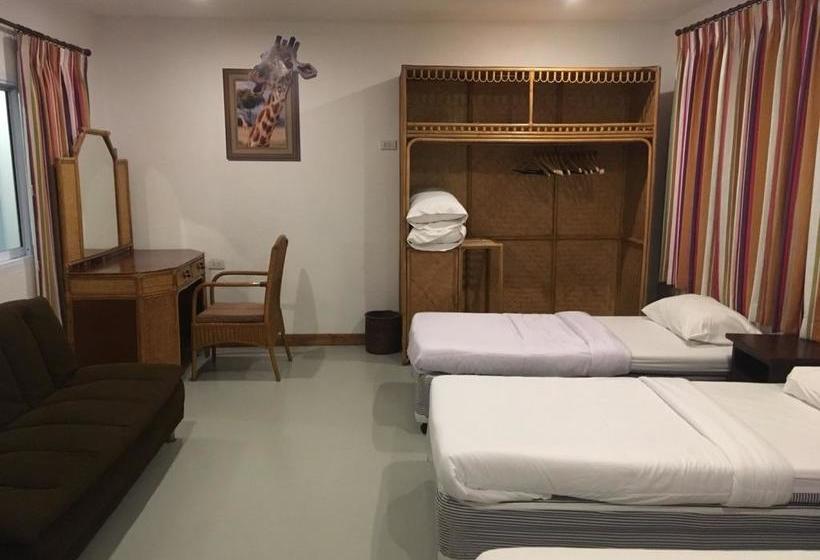 The Corner Transit Hostel