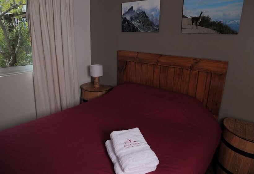 ユースホステル Casa Suiza