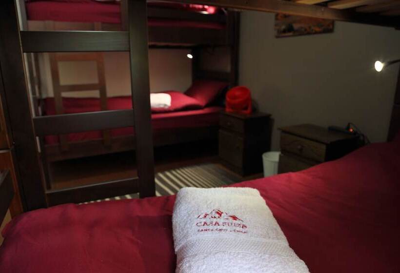 ユースホステル Casa Suiza