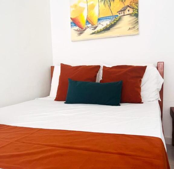 旅馆 Pousada Enero