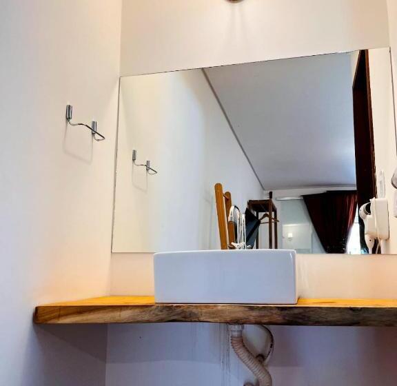 旅馆 Pousada Enero