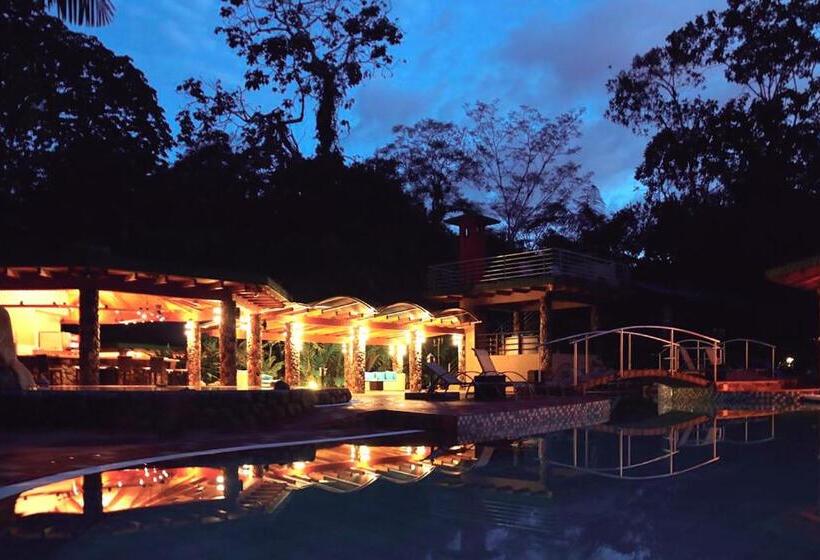 Arahuana Jungle Resort & Spa