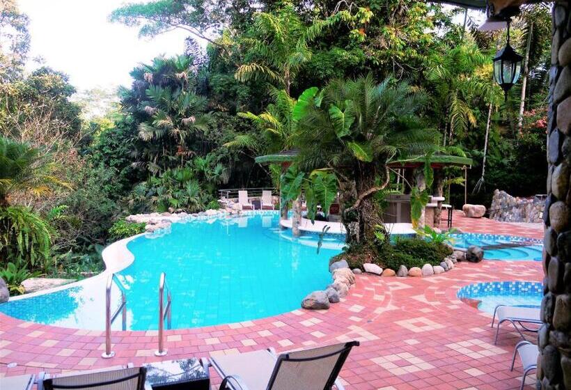 Arahuana Jungle Resort & Spa