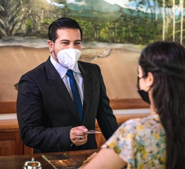 Arahuana Jungle Resort & Spa