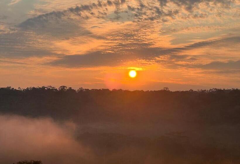 Arahuana Jungle Resort & Spa