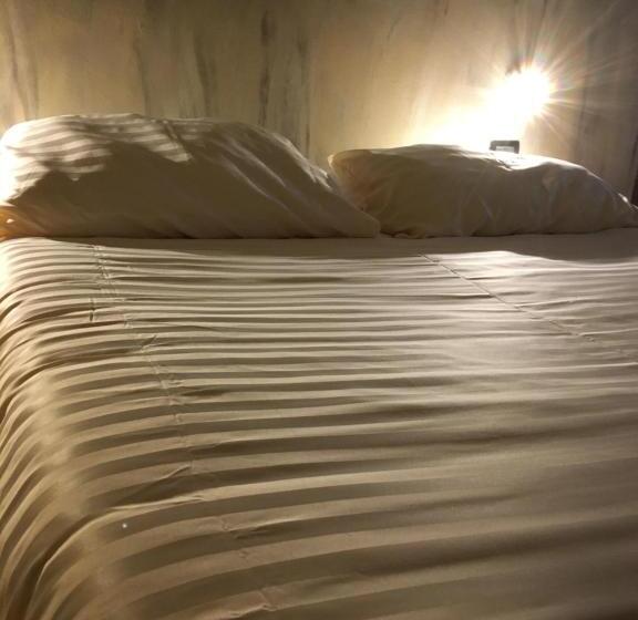 B & B La Guesthouse