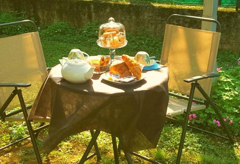 Villa Indipendente A Pochi Passi Dal Lago