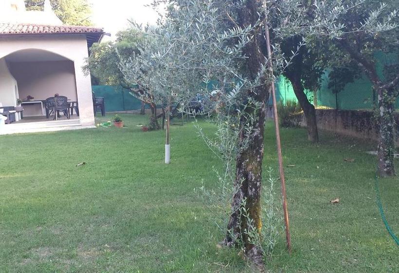 Villa Indipendente A Pochi Passi Dal Lago