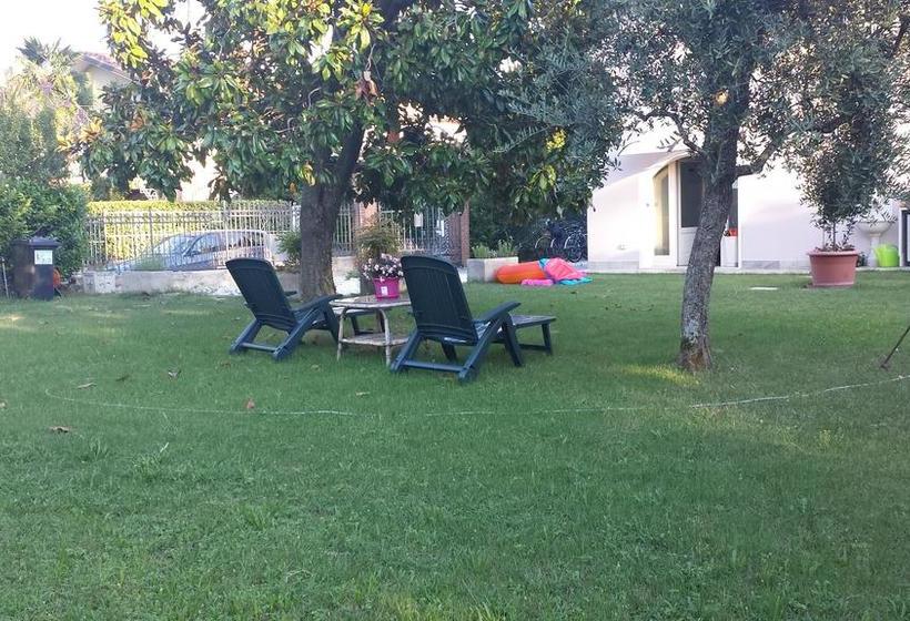 Villa Indipendente A Pochi Passi Dal Lago