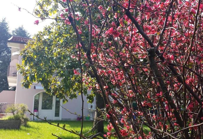 Villa Indipendente A Pochi Passi Dal Lago