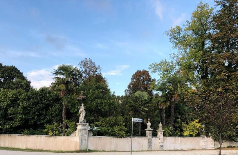 ベッドアンドブレックファースト Ca' Settecento Villa Cavazza Querini