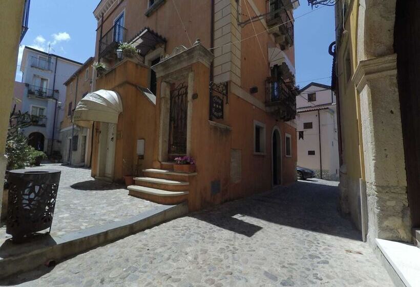 צימר Caterina House Nel Borgo Piú Bello D Italia