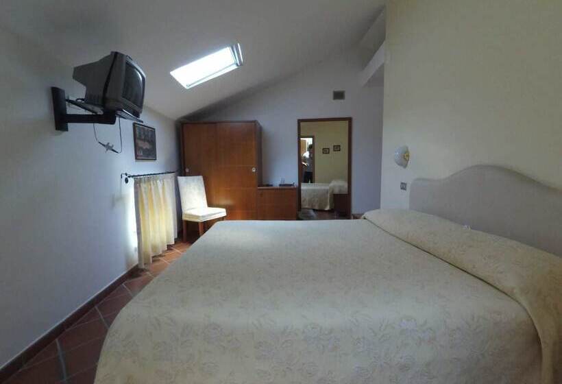 צימר Caterina House Nel Borgo Piú Bello D Italia