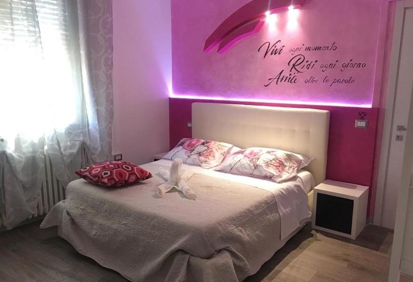 مبيت وإفطار Dolce Vita Lovely Suites