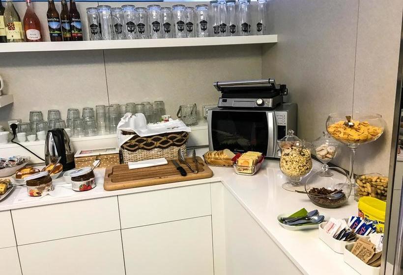 مبيت وإفطار Gardabreak Rooms&breakfast Holiday Apartments