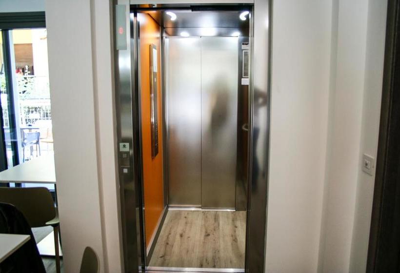 مبيت وإفطار Gardabreak Rooms&breakfast Holiday Apartments