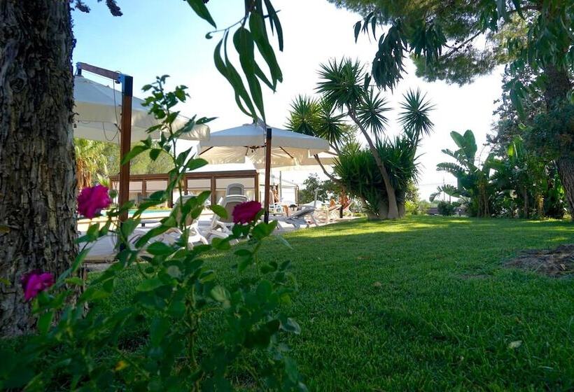 مبيت وإفطار Il Giardino Di Agata