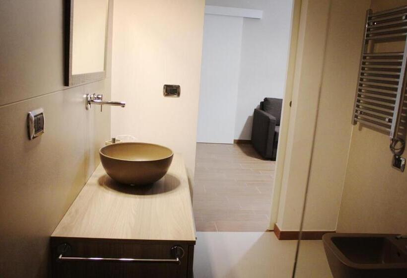 تختخواب و صبحانه Tenuta Serena   Maison De Charme