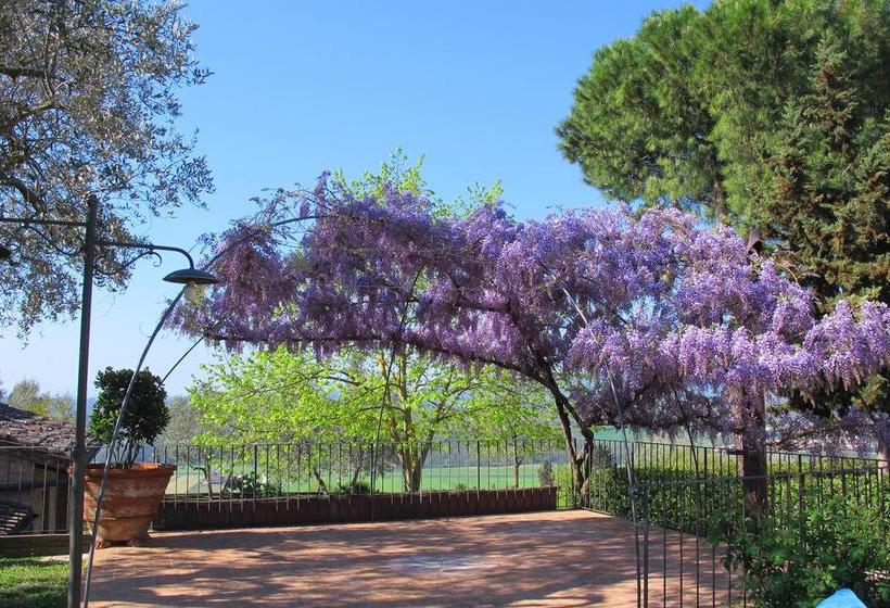 مبيت وإفطار Villa San Michele