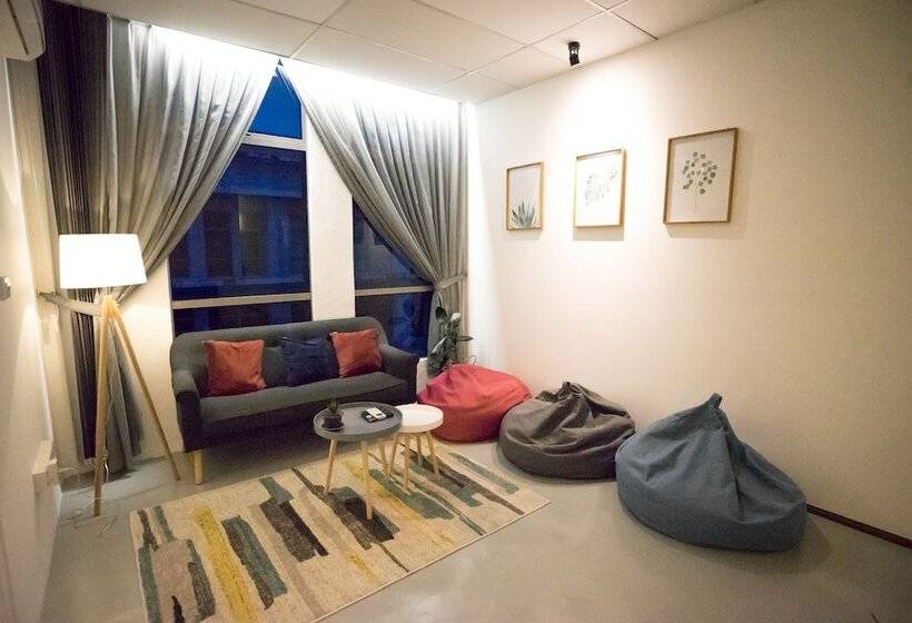 Cozy Hostel