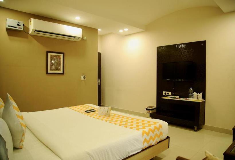 Fabhotel Purple Regency Zirakpur