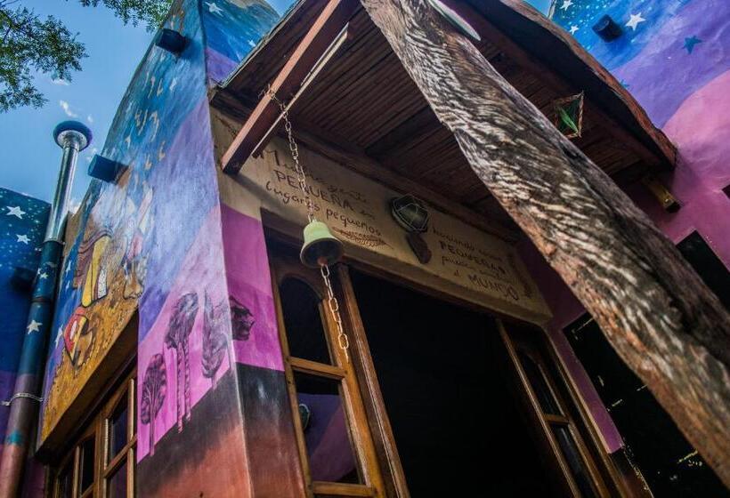 Hostel Eco Cultural Giramundo