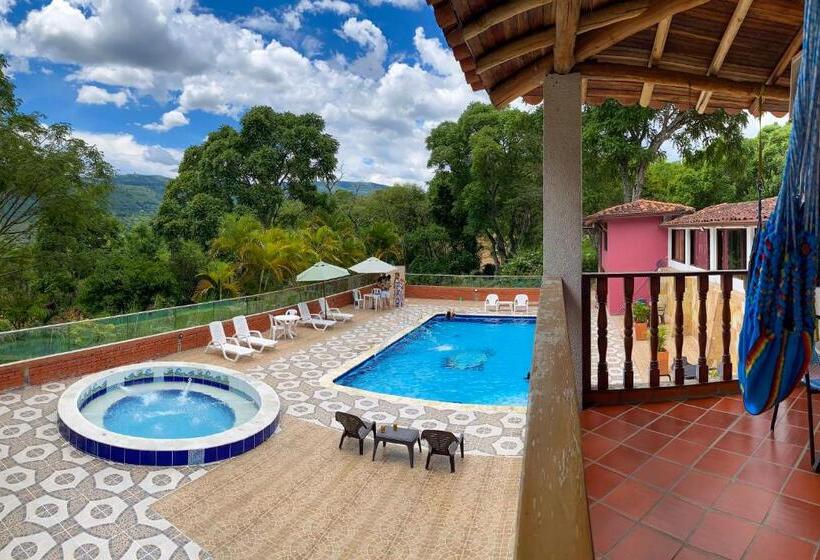 هتل Campestre La Trinidad