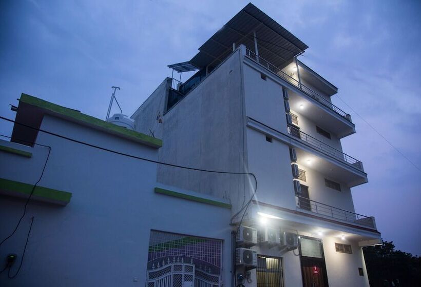 בית מלון כפרי Collection O 9123 Baghban Residency