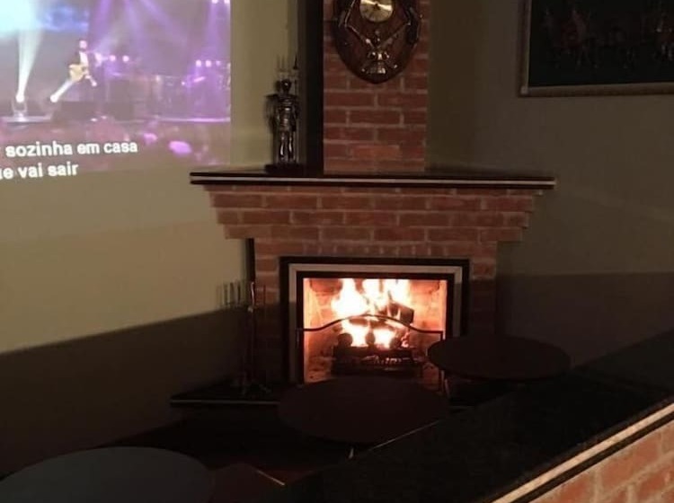 ホテル Conde Alemão