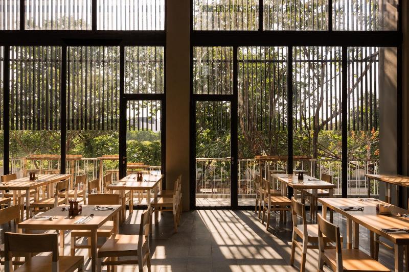 Up Peak Hotel Simpang Lima Semarang Formerly Ha Ka Simpanglima Hotel Semarang