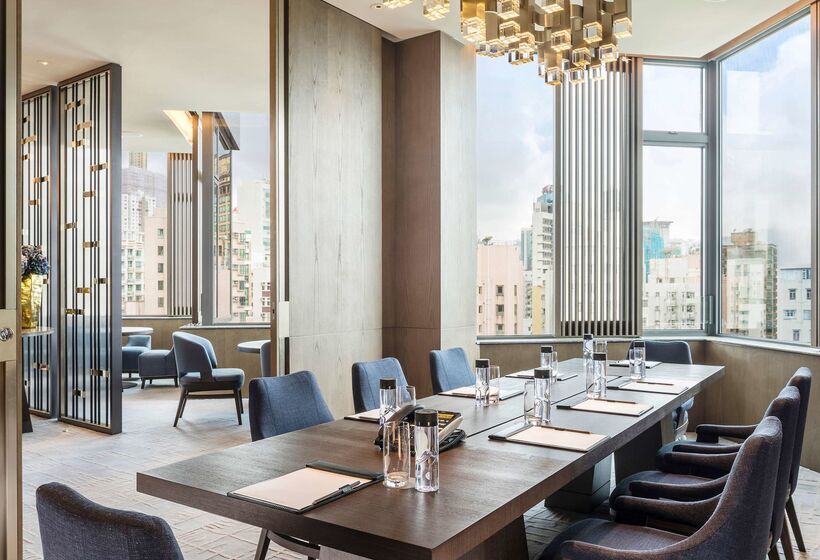 هتل Hyatt Centric Victoria Harbour