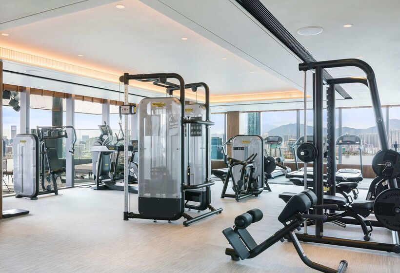 هتل Hyatt Centric Victoria Harbour