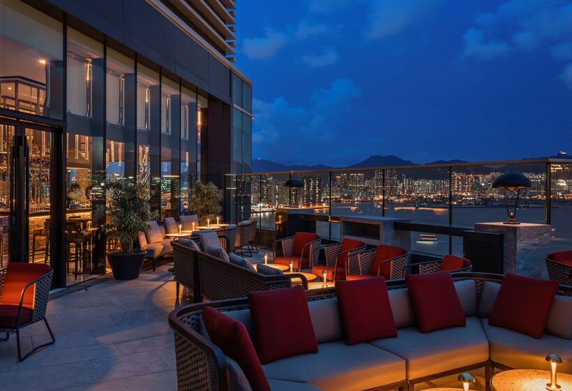 هتل Hyatt Centric Victoria Harbour